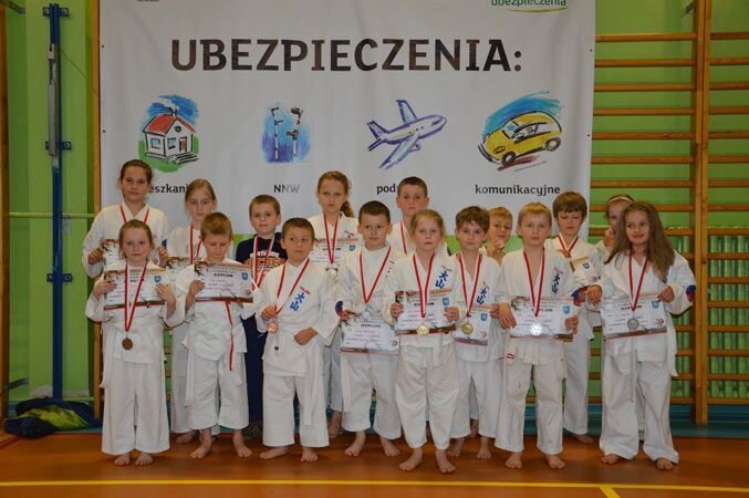 Mistrzostwa Kozienic Oyama Karate w konkurencji kata. 19.04.2013