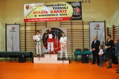 Mikolajkowy-Turniej-Oyama-Karate-w-konkurencji-kata-Garbatka--Letnisko-8122012-_735921